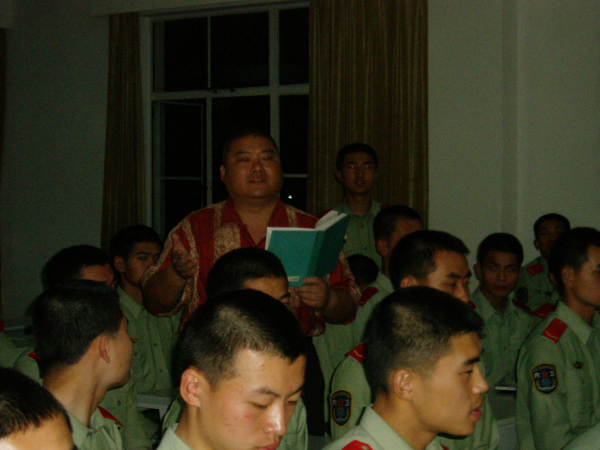 百度胖老师吧上海市公 安局轨道交通分局石宇玉老师求救 微信抖音快手百度贴吧百科图片视频知道搜索上海胖老 ...