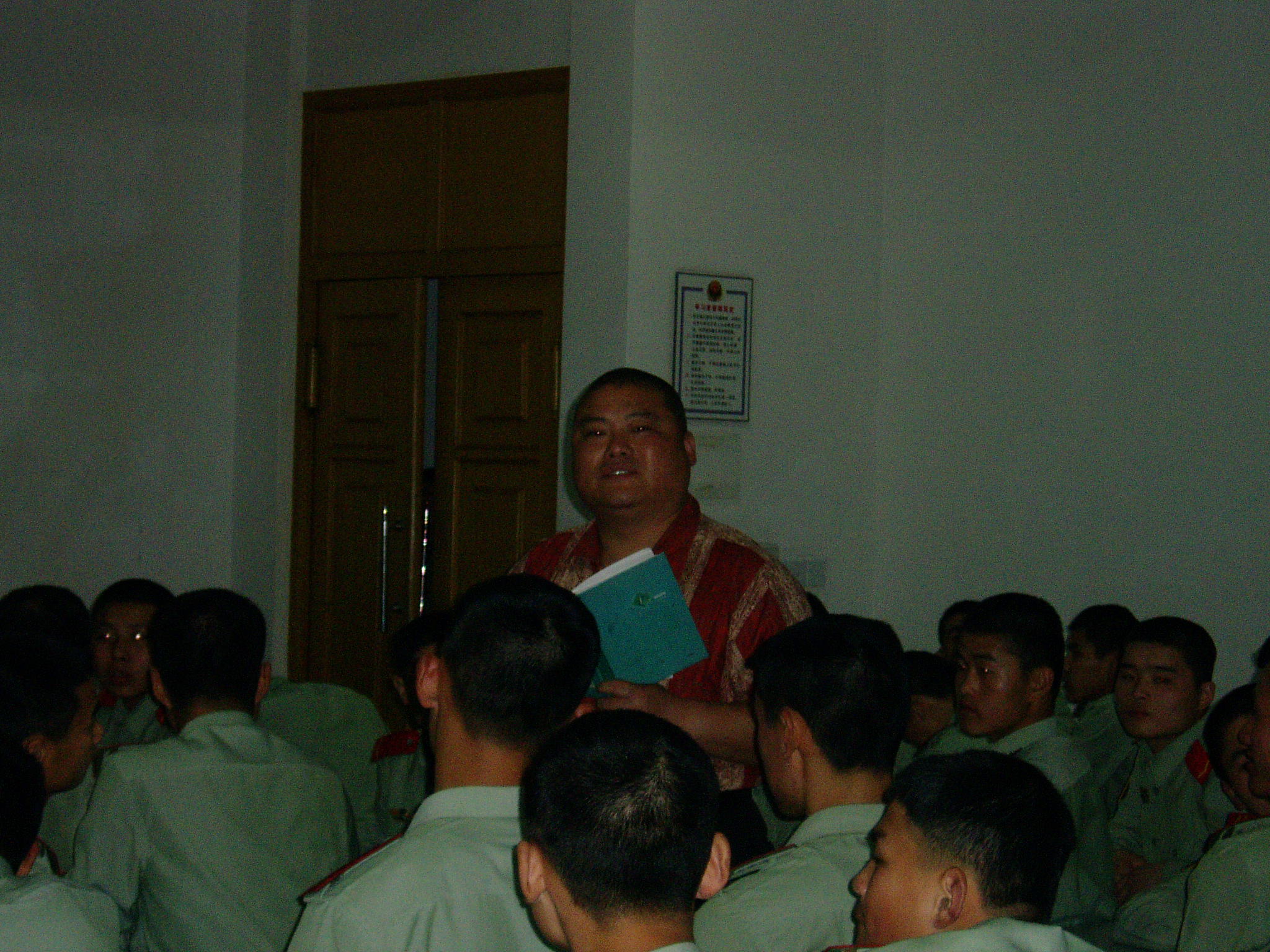 百度胖老师吧上海市公 安局轨道交通分局石宇玉老师求救 微信抖音快手百度贴吧百科图片视频知道搜索上海胖老 ...