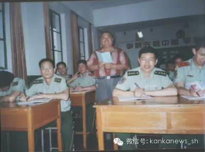 百度胖老师吧上海市公 安局轨道交通分局石宇玉老师求救 微信抖音快手百度贴吧百科图片视频知道搜索上海胖老 ...